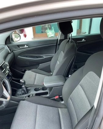 Hyundai Tucson cena 87500 przebieg: 52000, rok produkcji 2019 z Hajnówka małe 67